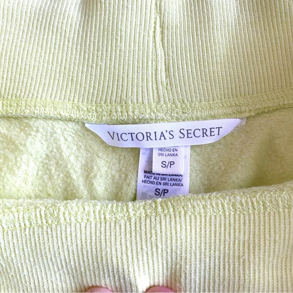 Victoria’s Secret Crop Sweatpant - Picture 3 of 4